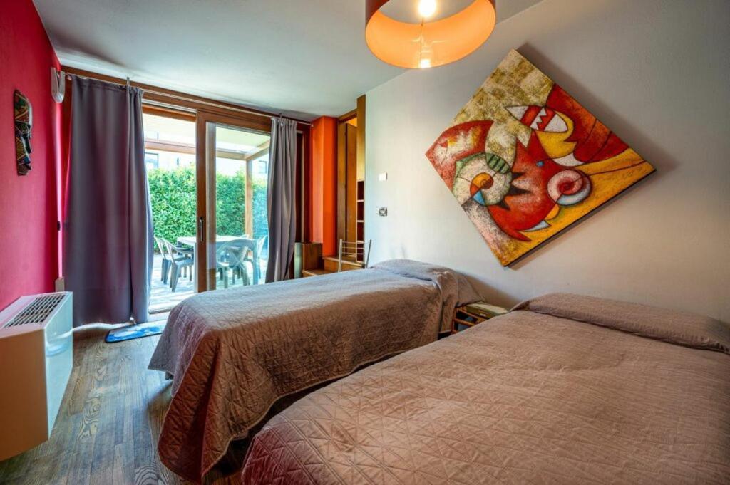 Villa Iris -Pet Friendly Stay - Garden - Private Parking- Bike Friendly Holiday House คอลีโก ภายนอก รูปภาพ
