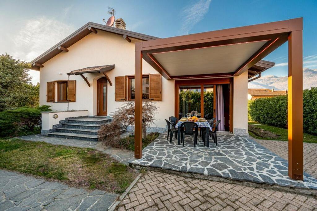 Villa Iris -Pet Friendly Stay - Garden - Private Parking- Bike Friendly Holiday House คอลีโก ภายนอก รูปภาพ