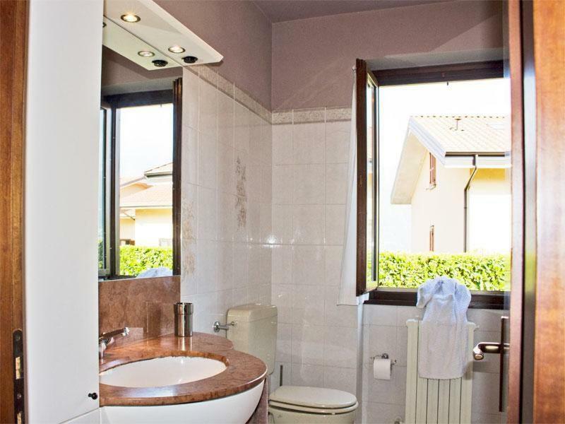 Villa Iris -Pet Friendly Stay - Garden - Private Parking- Bike Friendly Holiday House คอลีโก ภายนอก รูปภาพ
